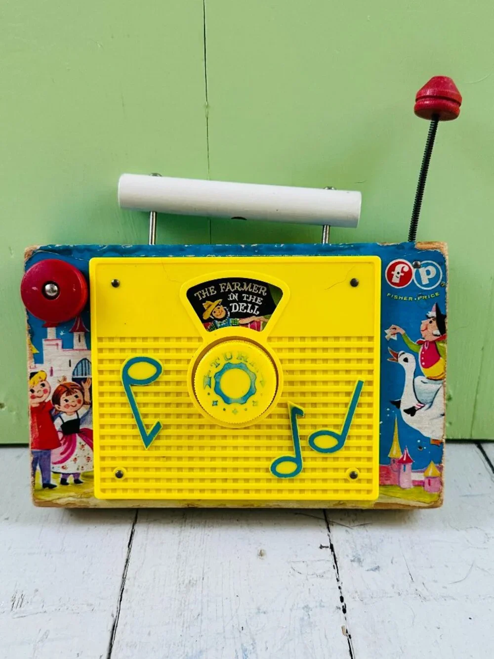 Vintage 1963 Fisher Price TV Radio Farmer in the Dell Music Box Toy Works
